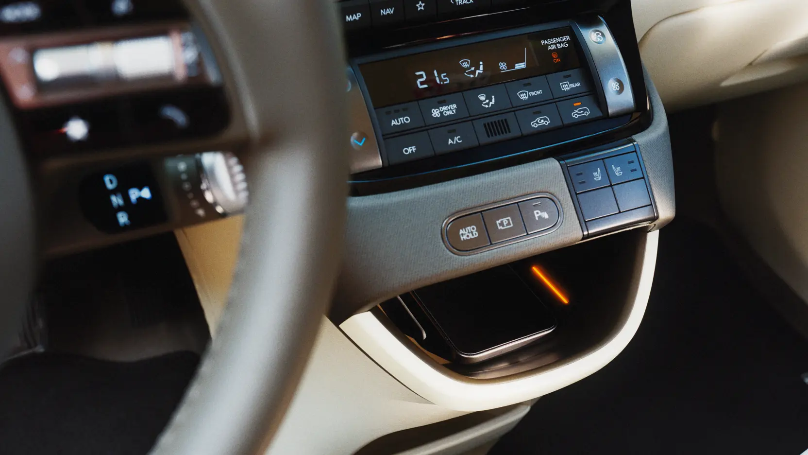 Hyundai INSTER Cross Laden