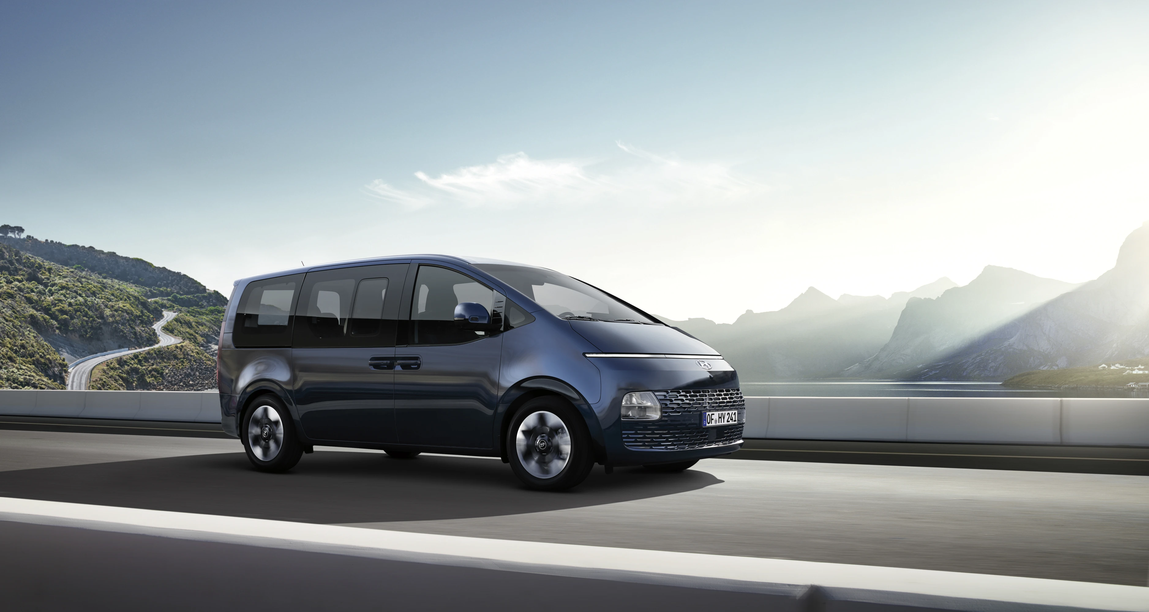 Hyundai US4 STARIA Ext Beauty 04 (1)